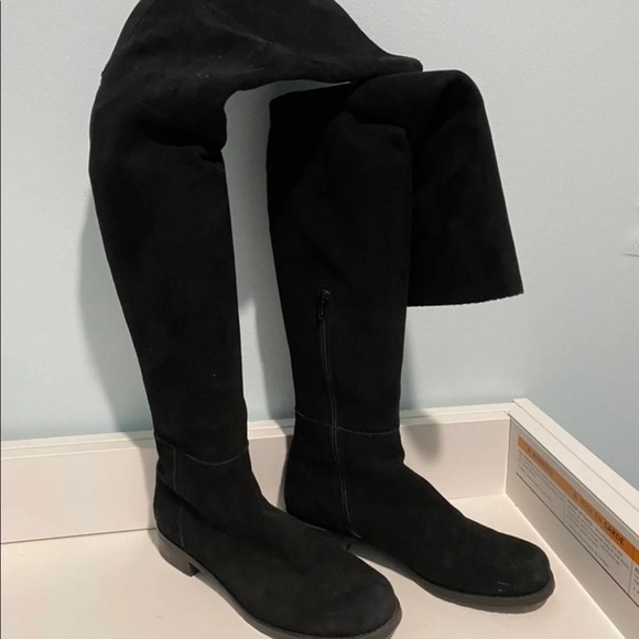 Stuart Weitzman Hilo Thigh High Boots - Picture 2 of 10